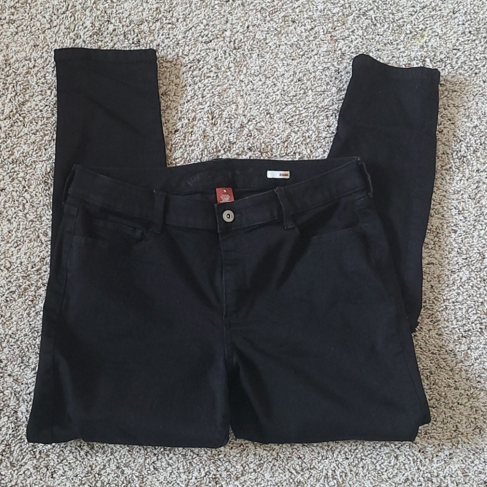 Arizona Black Ripped Mid-Rise Jegging